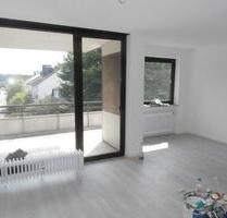 Sonnige 2-ZiKüBad zu verkaufen! Frei! Gr. Balkon! Stadtbahnnähe! - Bielefeld Schildesche
