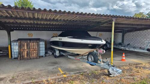 Foto - Stellplatz Parkplatz Winterlager überdacht für Boot, Auto, Van...