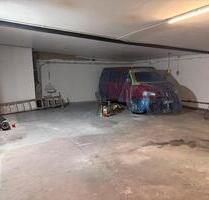 Lage Halle - 850,00&nbsp;EUR Kaltmiete, ca.&nbsp; 87,00&nbsp;m&sup2; in Kronau (PLZ: 76709)