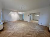 Foto - Großzügige neu sanierte Wohnung zu vermieten