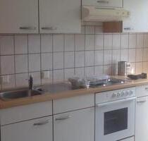 WG-geeignete 4 Zimmer Wohnung mit 2 Balkonen in Gießen