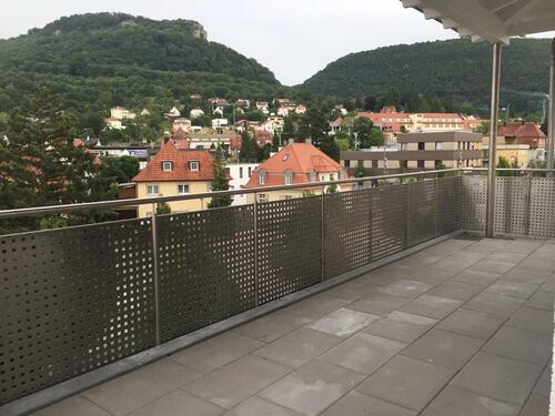 Foto - Verkaufe Mehrfamilienhaus mit fünf Einheiten barrierefrei Aufzug
