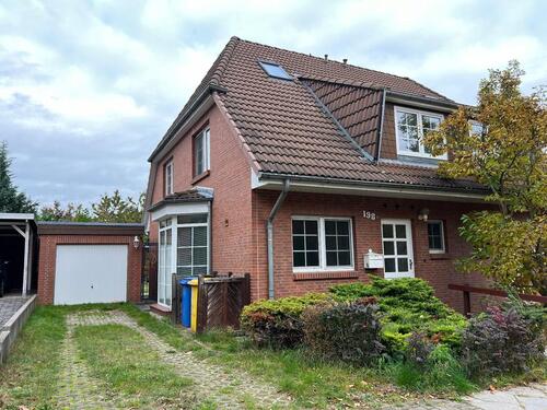 Foto - Doppelhaushälfte mit Garage in Potsdam-Eiche