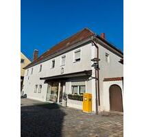 Mehrfamilienhaus in Wiesau - 210.000,00 EUR Kaufpreis, ca.  168,00 m² in Wiesau (PLZ: 95676) Kornthan