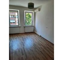 Frisch renovierte 2 - Zimmer Wohnung - Nürnberg Gärten hinter der Veste