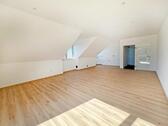 Foto - 3 Zimmer Dachgeschoßwohnung zur Miete in Neumarkt in der Oberpfalz