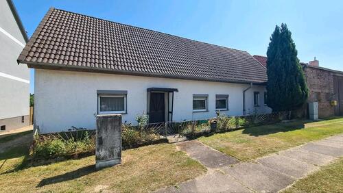Foto - Gemütliches 5-Zimmer-Haus in Vahrholz, Scheune, Hof