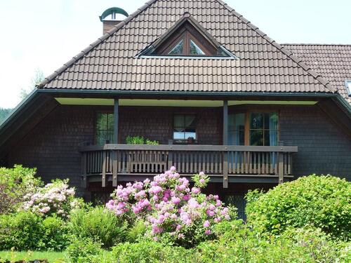 Foto - Große 4-Zimmer Maisonette-Wohnung in Hinterzarten