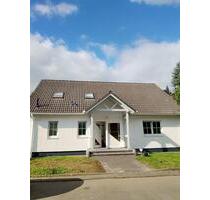 Traumhaftes Einfamilienhaus in wunderschöner, ruhiger Lage - Waldbreitbach