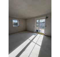 Helle Erdgeschosswohnung - Erstbezug nach Kernsanierung - Nabburg