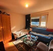 WG-Zimmer in ruhiger Lage in Offenburg – ab 01.04 verfügbar