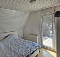 3 Zimmer DG Wohnung Zentrumsnah WM 1150 € - Nürtingen