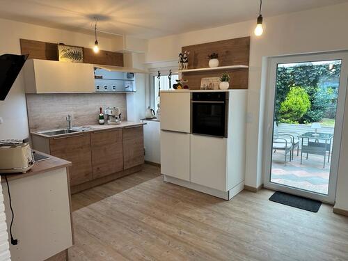 Foto - Kl. Reihenhaus 4 ZKB, komplett Renoviert, sofort Frei