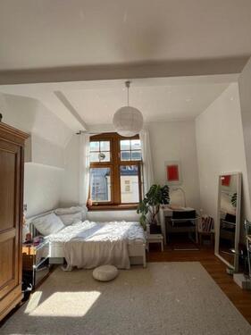 Foto - Zentrale 3 Zimmer Wohnung im Altbau