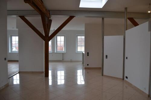 Foto - 5 Zimmer Dachgeschoßwohnung zur Miete in Augsburg