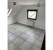 Mietwohnung - 1.600,00&nbsp;EUR Kaltmiete, ca.&nbsp; 125,00&nbsp;m&sup2; in Heßdorf (PLZ: 91093)