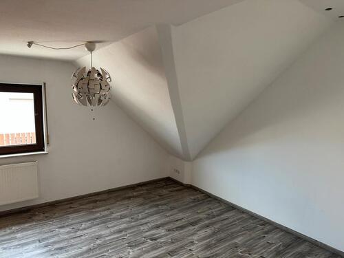Foto - 5 Zimmer Maisonettenwohnung in Heßdorf
