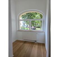 Renovierte 2-Zimmer-Wohnung mit Loggia & großem Keller | 54 m² - Leipzig Altwest
