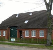 Modernisierte Wohnung in Bauernhaus nahe Ludwigslust