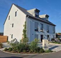 Neubau (BJ 2023) 2-Zimmer Dachgeschosswohnung in KfW55 Haus - Geiselwind