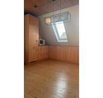 Kurzzeitmiete, 50 m², möbliert, nur bis 31.08. zentral mit Garte - Ingolstadt Münchener Straße