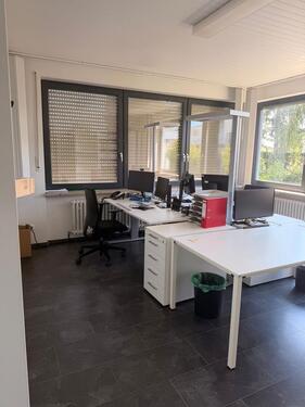 Foto - Büro 163 qm - 1.850,00&nbsp;EUR Kaltmiete, ca.&nbsp; 11,30&nbsp;m&sup2;