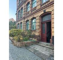 3-Raum-Altbauwohnung nahe dem Bahnhof und Innenstadt mit Potential - Frankfurt (Oder)