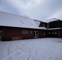 Haus in ApenAugustfehn über 300m2 Wfl 15Z 2K 3B 1072m2 Grdst