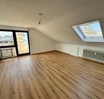 Attraktive 2-Zimmer-Wohnung mit Balkon und neuer Ausstattung - Ostfildern