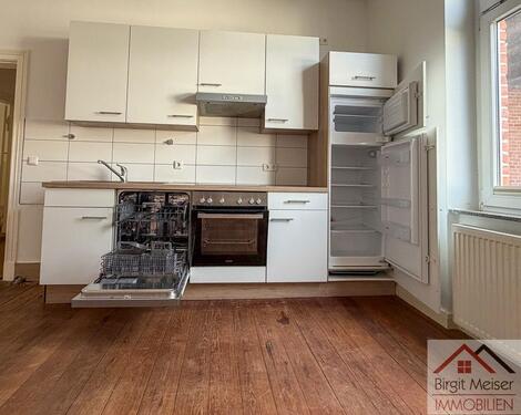 Foto - 3-Zimmer-Wohnung in der Schweriner Innenstadt, EBK, Tageslichtbad mit Wanne und Dusche, 2. OG