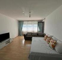 Helle 2-Zimmer-Wohnung mit Blick auf das Siebengebirge - Top Lage - Troisdorf