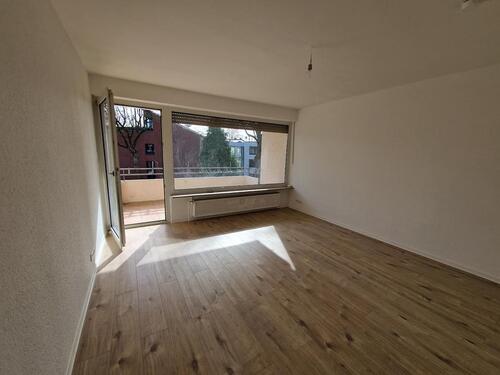 Foto - Renovierte 2-Zimmer-Wohnung mit Balkon + PKW-Stellplatz *Bochum-Werne*