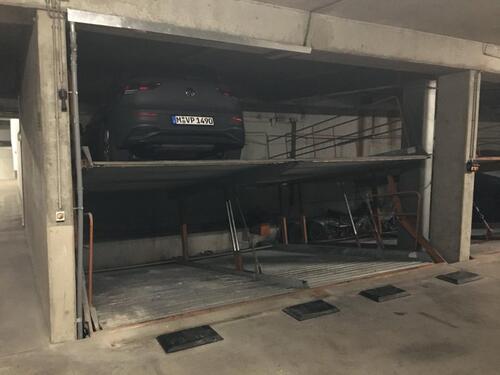 Foto - Tiefgaragenstellplatz - 50,00 EUR Miete,