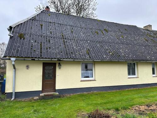 Foto - Sanierungsbedürftige Doppelhaushälfte mit Potenzial