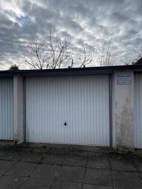 Foto - Garage zu vermieten - 110,00&nbsp;EUR Miete,