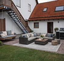 Traumhafte 4-Zimmer-Etagenwohnung mit BalkonGarten in Feldgeding - Bergkirchen