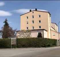 Gemütliche 3 Zimmerwohnung mit Stellplatz in Siegenburg