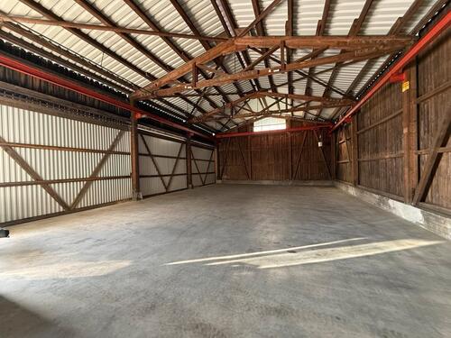 Foto - Lagerfläche in Kalthalle zu vermieten zwischen 10-250 qm 4m