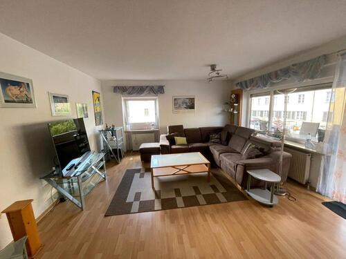 Foto - 4 Zimmer Wohnung 95 m2 Stadtmitte Hochparterre mit Balkon