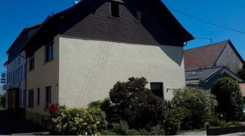 Foto - Großes Haus mit Garten und Garage in Bergen