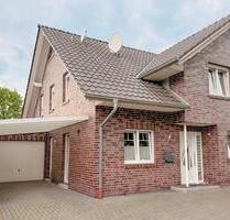 Provisionsfrei❗️Moderne DHH mit 135 m², 6 Z. & Garten - Dissen am Teutoburger Wald