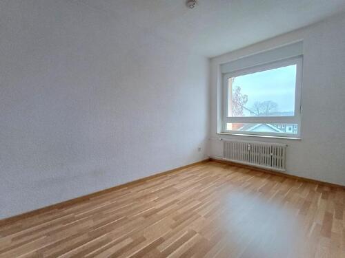 Foto - 3-Zimmer-Wohnung mit Balkon - 599,00 EUR Kaltmiete,