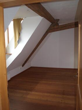 Foto - 4 Zimmer Dachgeschoßwohnung zur Miete in Ipsheim