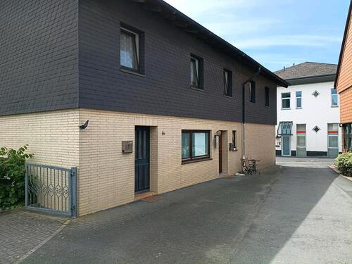 Foto - 3 ZKB Erdgeschoss - Wohnung 85qm zentral in Hamm (Sieg)