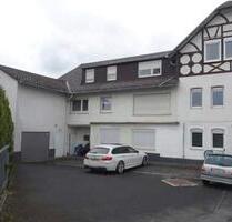 Mehrfamilienhaus mit 6 Wohnungen, 5 Garagen – 533 m² Wohnfläche - Dietzhölztal