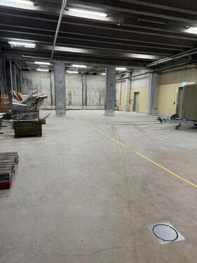 Foto - Lagerfläche zu vermieten - 4,00 EUR Kaltmiete,