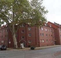 Beecker Straße 182 - links schöne 2 ZKB Wohnung im 2.OG *ab sofort* zu vermieten - Duisburg Hamborn