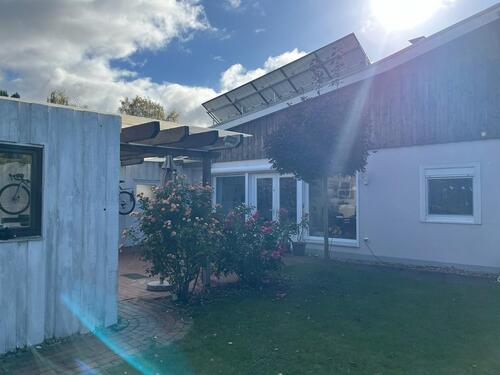 Foto - Eigenheim mit zwei zusätzlichen Mietwohnungen