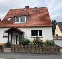 Einfamilienhaus Fuldatal Ihringshausen mit Garage und 825qm Grund