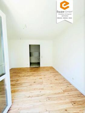Foto - Charmante Singlewohnung mit Balkon und Blick ins Grün!